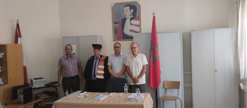 تهنئة الأستاذ يحيى تيفاوي لمناقشة رسالة الماستر في الديناميات الجديدة لحقوق الإنسان 4 IMG 20240720 WA0054