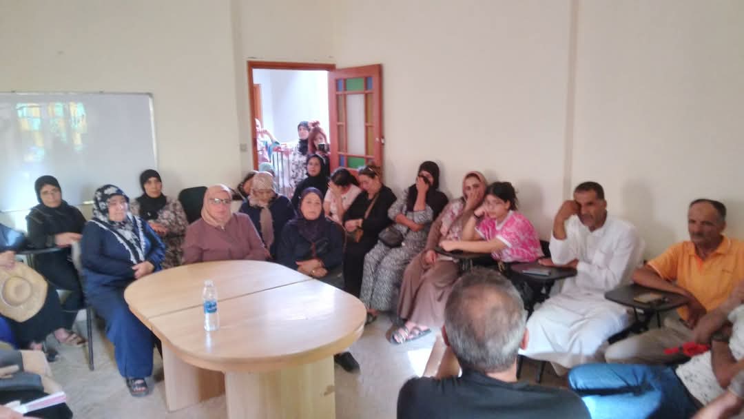 السلطات الجزائرية تسلم 60 من الشباب المغاربة المرشحين للهجرة عبر الممر البري مغنية-وجدة 2 FB IMG 1735584769703
