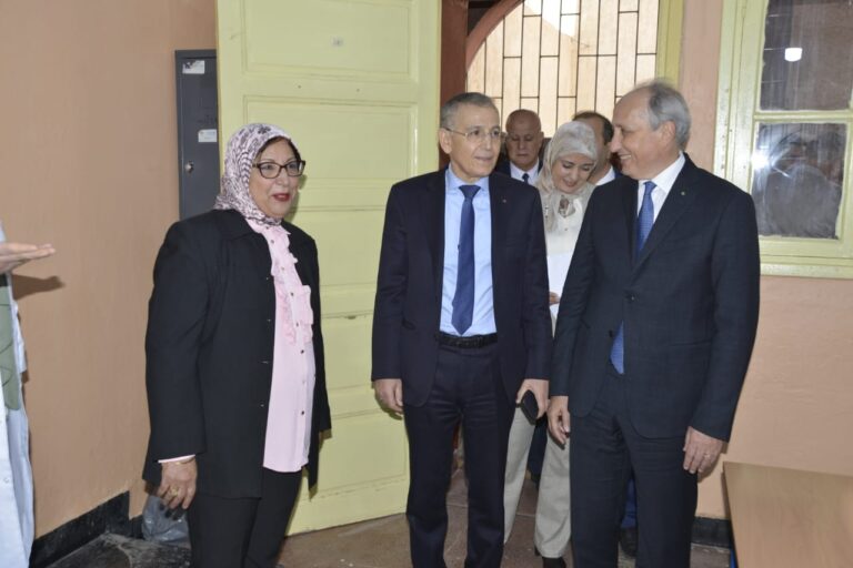 وزير التربية الوطنية في جولة ماراطونية بوجدة من أجل مشاريع تربوية ورياضية 6 IMG 20241209 WA0004