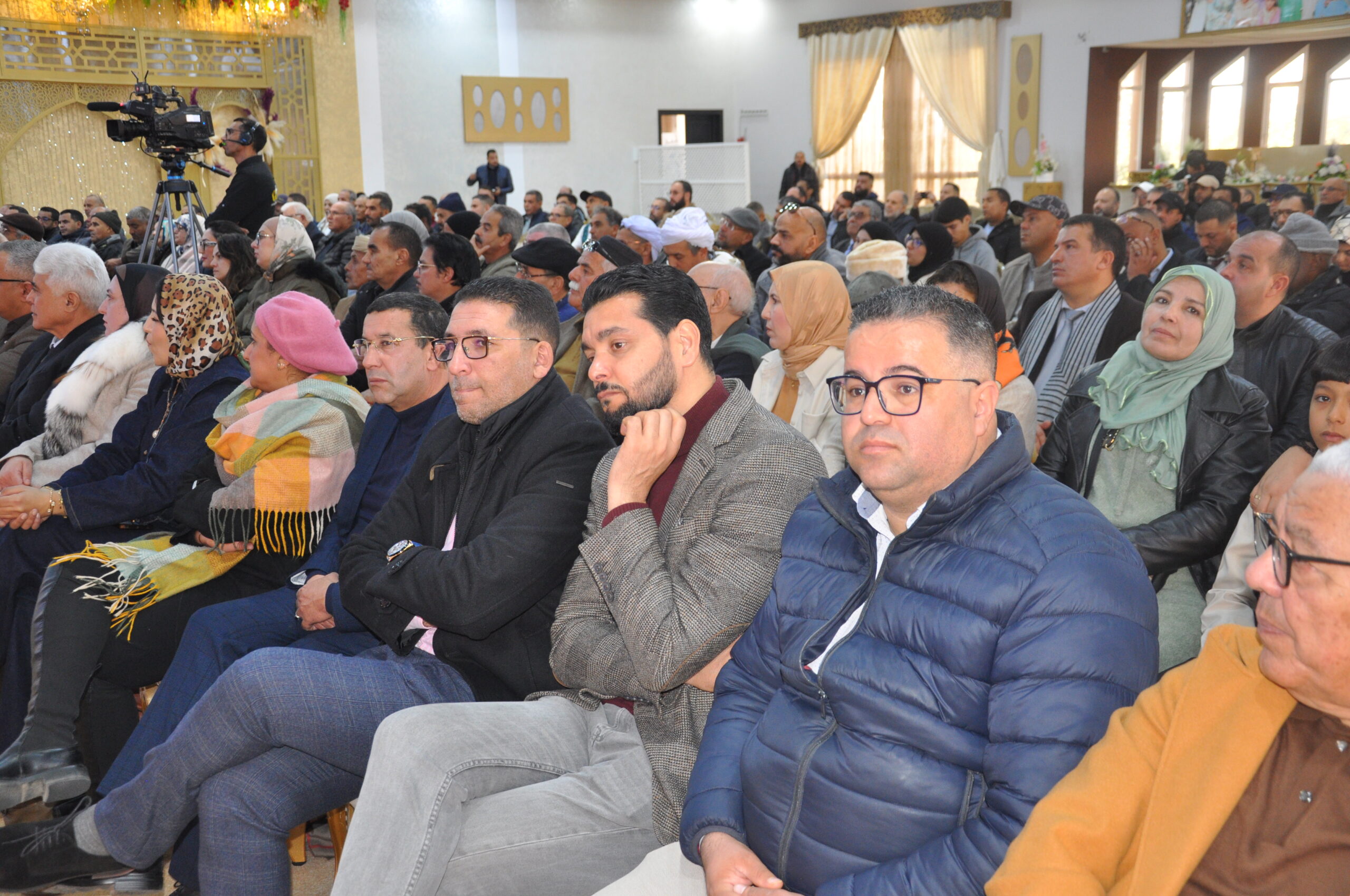 وجدة... الملتقى الثاني للمنتخبين الاستقلاليين بجهة الشرق "توصيات رهانات المناظرة الوطنية للجهوية المتقدمة" 8 DSC 0240 scaled