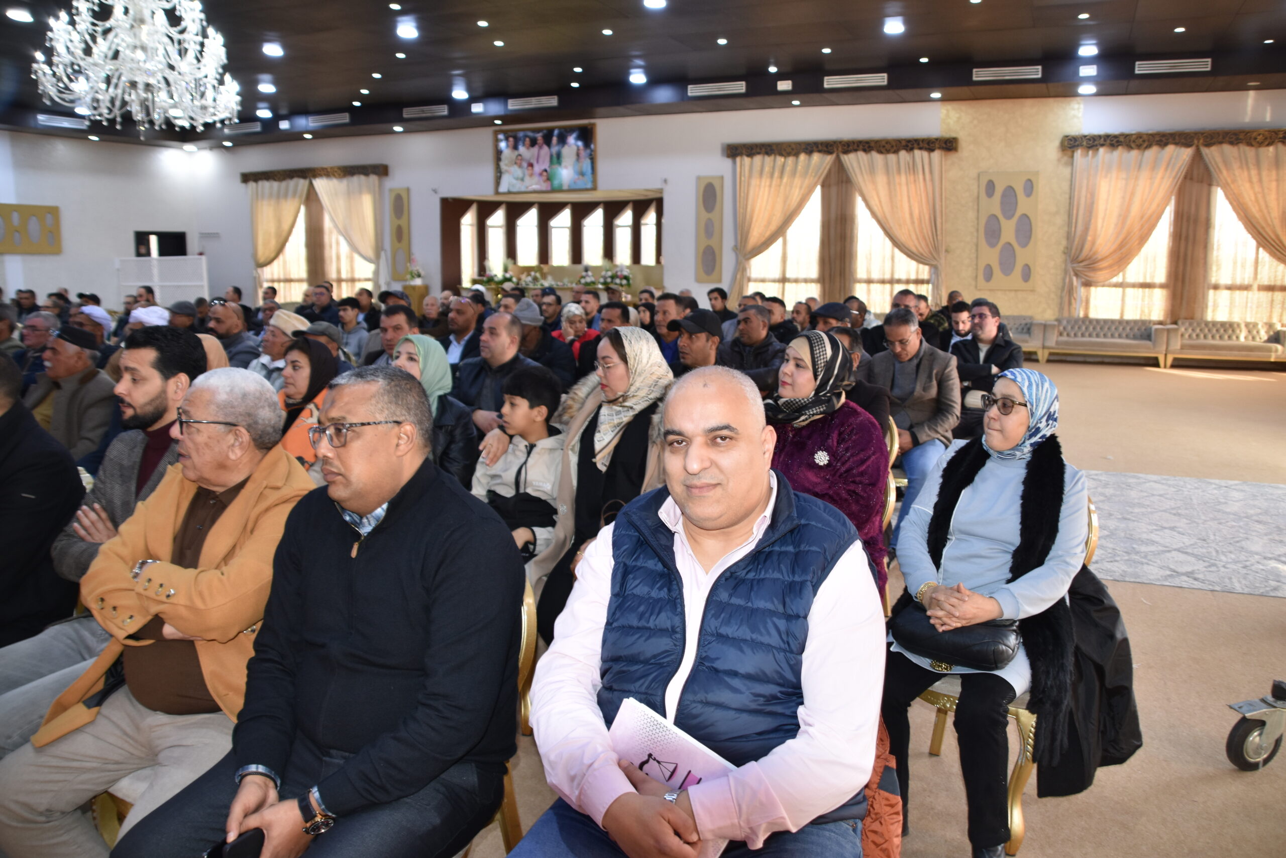 وجدة... الملتقى الثاني للمنتخبين الاستقلاليين بجهة الشرق "توصيات رهانات المناظرة الوطنية للجهوية المتقدمة" 17 DSC 7290 scaled