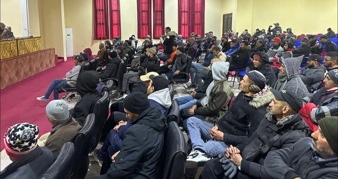 انتخاب أمين الطاهيري رئيسًا لجمعية الإخاء للأعمال الاجتماعية لعمال شركة SOS ANGAD للنظافة في وجدة 3 FB IMG 1735765072713