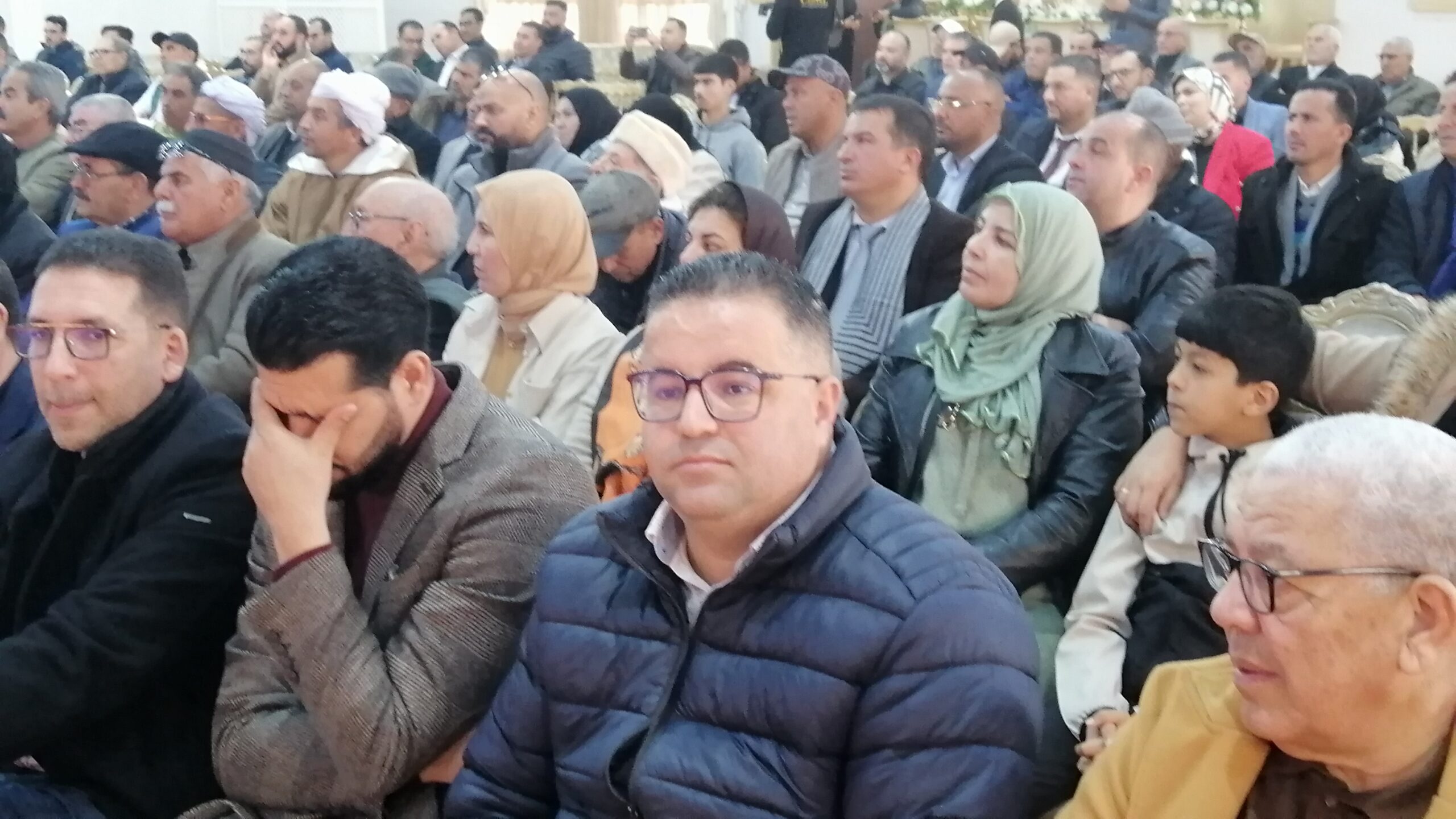 وجدة... الملتقى الثاني للمنتخبين الاستقلاليين بجهة الشرق "توصيات رهانات المناظرة الوطنية للجهوية المتقدمة" 18 IMG 20250105 122419 scaled
