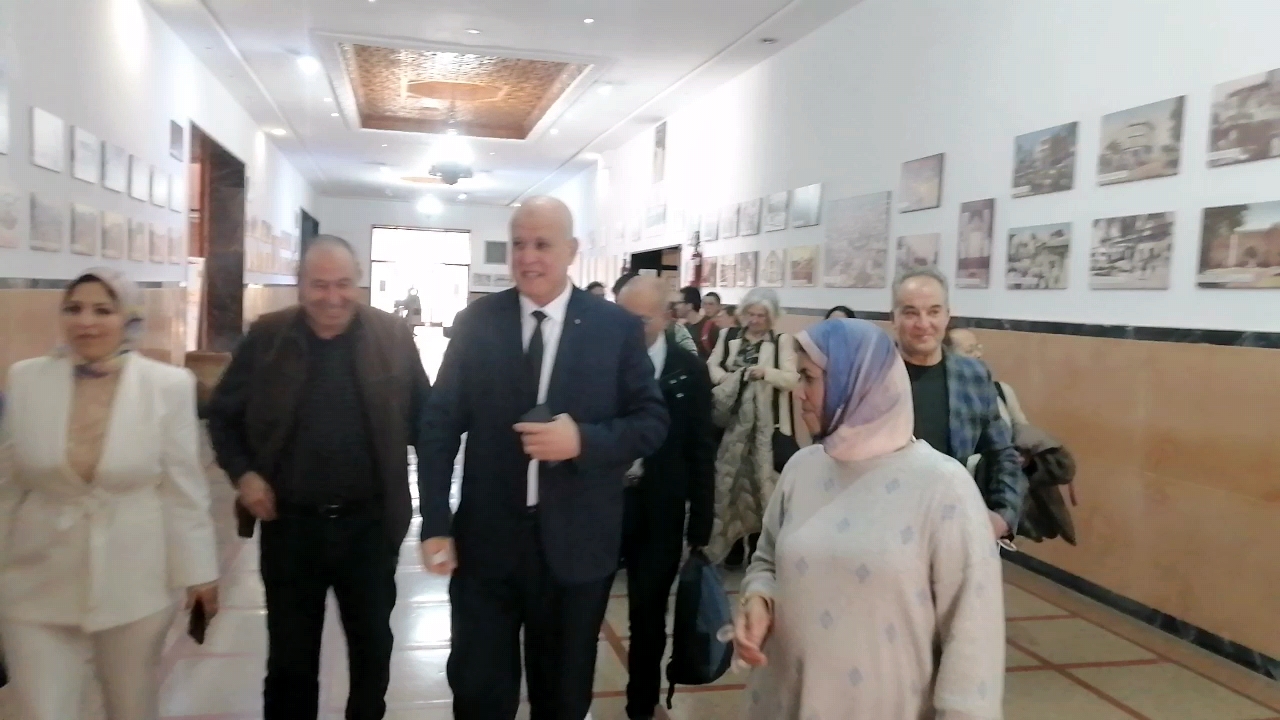 رئيس جماعة وجدة يستقبل وفدًا من بلديات جهة كتالونيا الإسبانية لتعزيز التعاون والتنمية المستدامة 9 Videoframe 20250121 190846 com.huawei.himovie.overseas