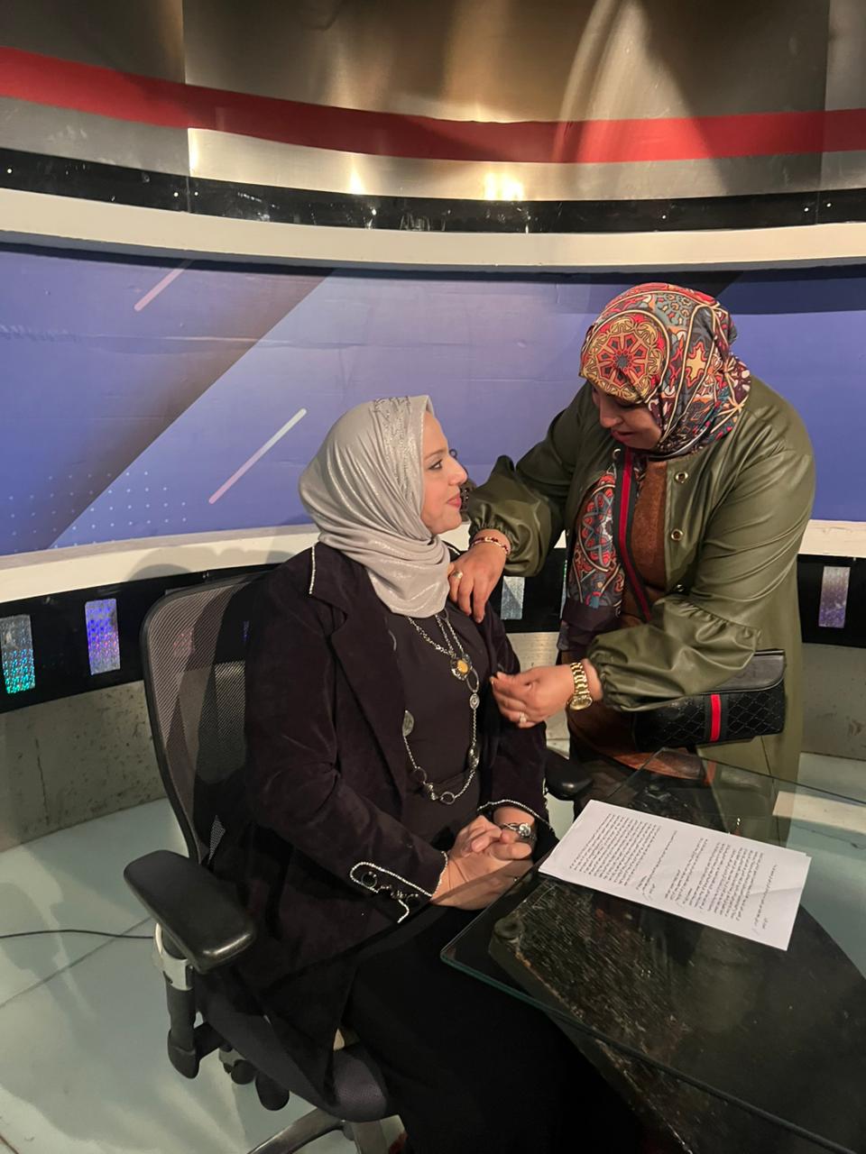 تكريم الدكتورة دنيا تامري كضيفة شرف في المعرض الدولي للكتاب بالقاهرة.. إسهامات علمية بارزة في الفقه والاقتصاد الإسلامي 16 IMG 20250217 WA0089 1