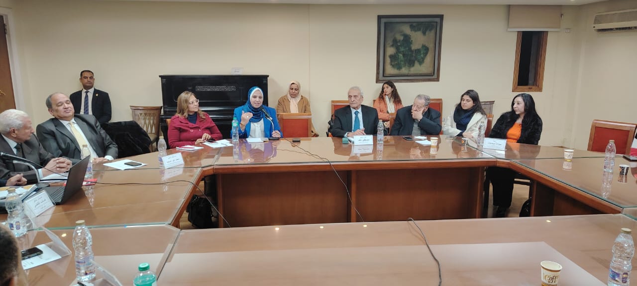 تكريم الدكتورة دنيا تامري كضيفة شرف في المعرض الدولي للكتاب بالقاهرة.. إسهامات علمية بارزة في الفقه والاقتصاد الإسلامي 21 IMG 20250218 WA0010