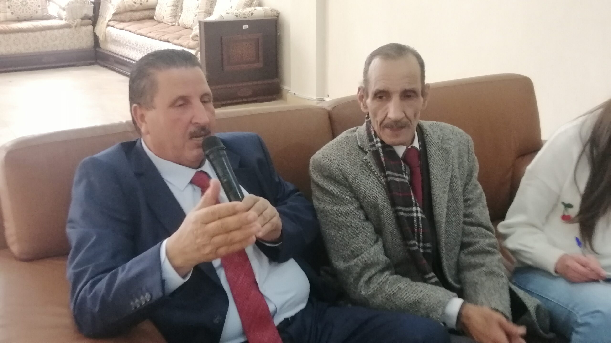 انتخاب السيد بوعلام شيت رئيساً للمكتب الجهوي لجهة الشرق للمركز المغربي للحقوق الإنسان في جمع عام بوجدة 13 IMG 20250222 160304 scaled
