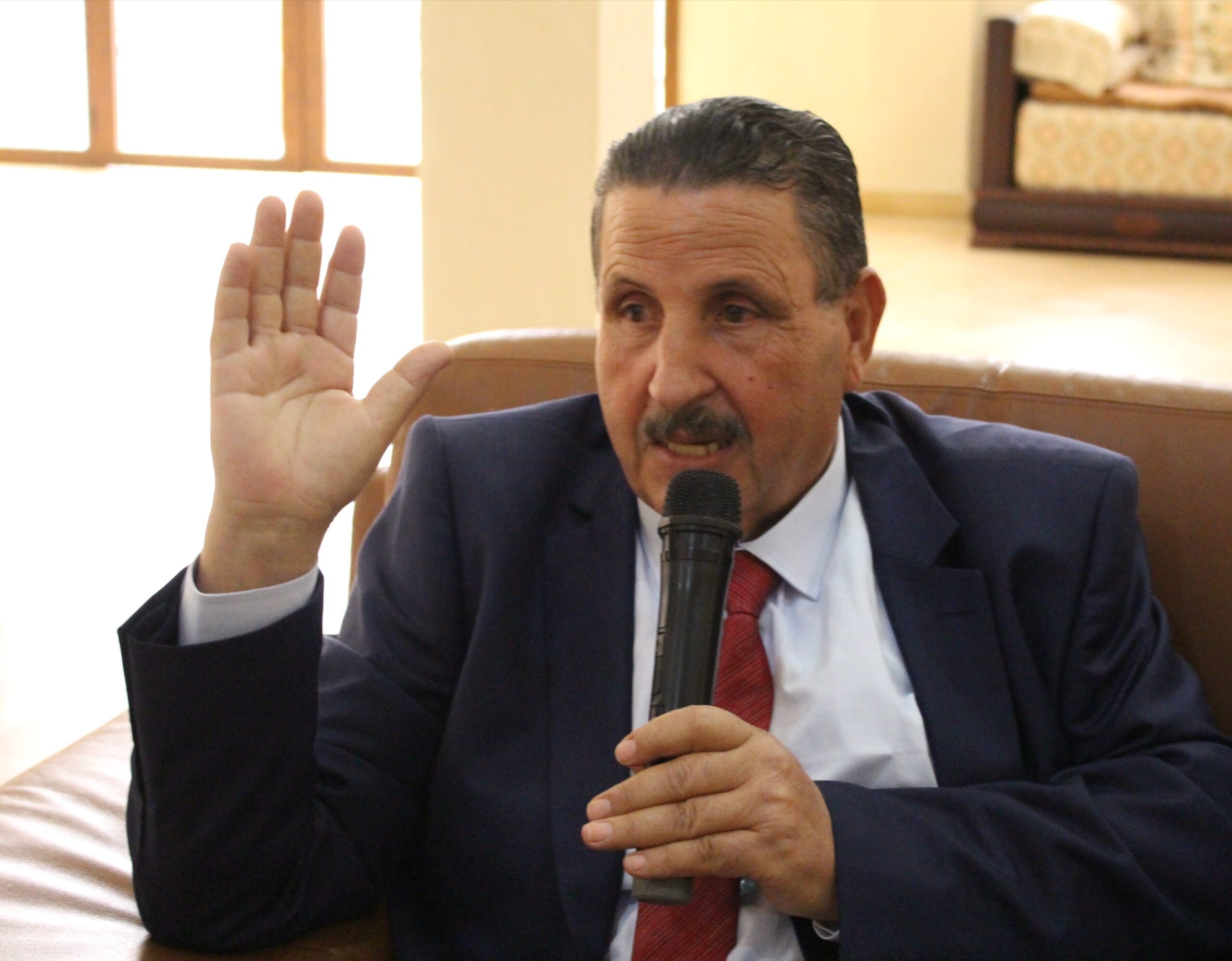 انتخاب السيد بوعلام شيت رئيساً للمكتب الجهوي لجهة الشرق للمركز المغربي للحقوق الإنسان في جمع عام بوجدة 4 IMG 20250223 002424 scaled