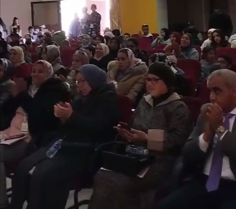 جمعية الأمل للأسرة تحتفل باليوم العالمي للمرأة وتكرم الأمهات المعاقات وأمهات الأطفال المعاقين 3 IMG 20250223 215336 1