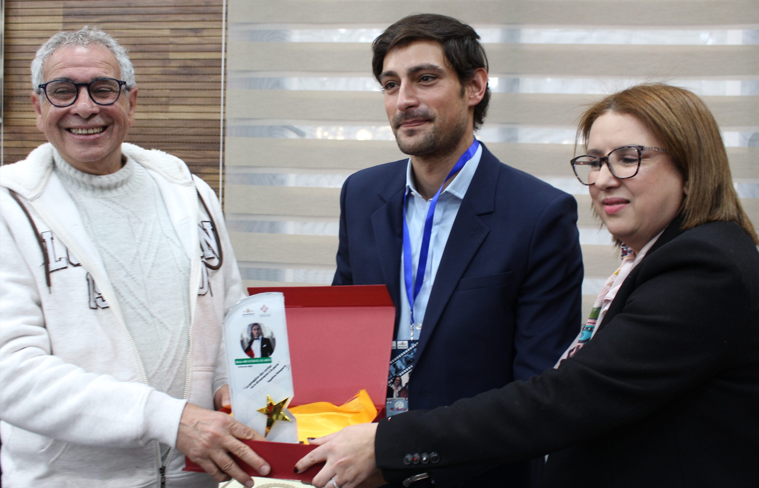 حفل تكريم الأستاذ بنيونس بنقدور بكلية الآداب والعلوم الإنسانية بوجدة 15 IMG 20250226 080748 scaled