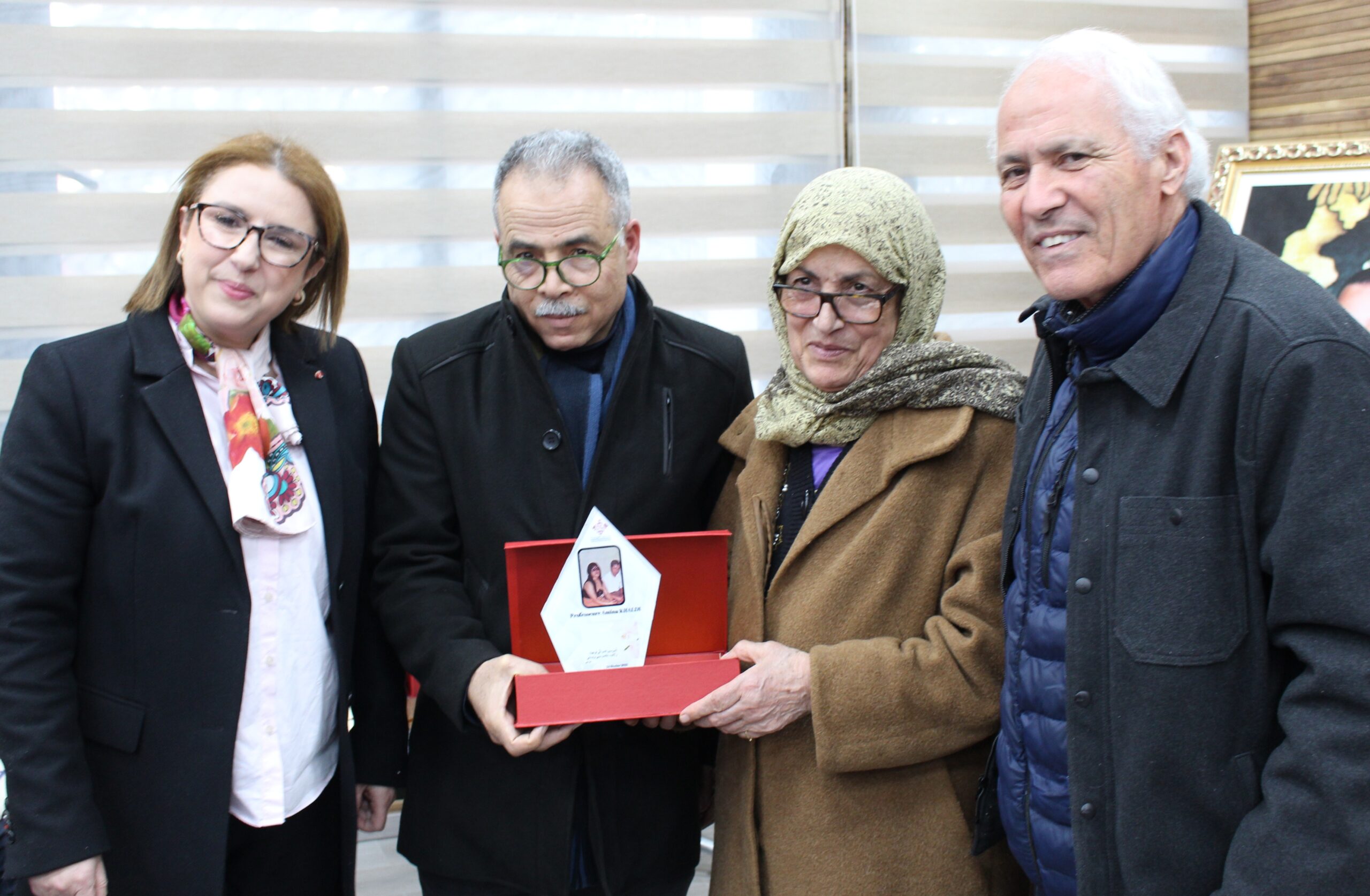حفل تكريم الأستاذ بنيونس بنقدور بكلية الآداب والعلوم الإنسانية بوجدة 14 IMG 20250226 080831 scaled