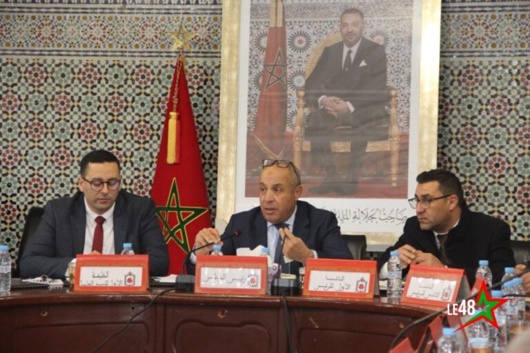 المجلس الجماعي لبركان يصادق على مجموعة من المقررات الهامة خلال دورته الاستثنائية الثانية لسنة 2025 3 M 056