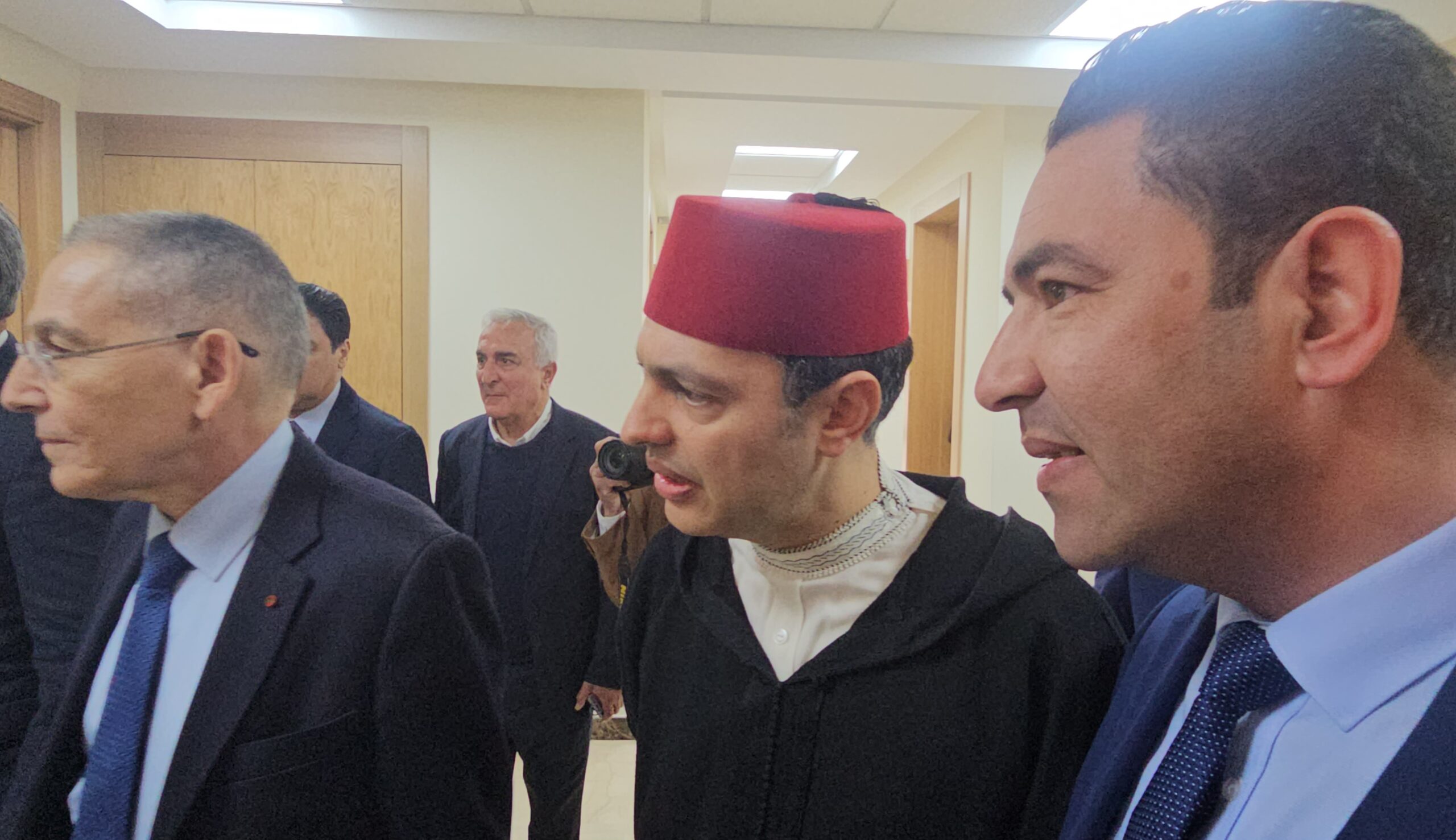 إطلاق المقر الجديد للمركز الجهوي للاستثمار بوجدة...خطوة نحو تعزيز جاذبية جهة الشرق للاستثمار 12 1000045332 scaled
