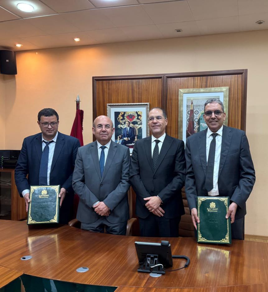 الرباط…الوكالة الوطنية للمياه والغابات وشركة EUCAFOREST توقعان اتفاقية تعاون في مجال البحث وتطوير الأغراس الغابوية 1 IMG 20250311 WA0041
