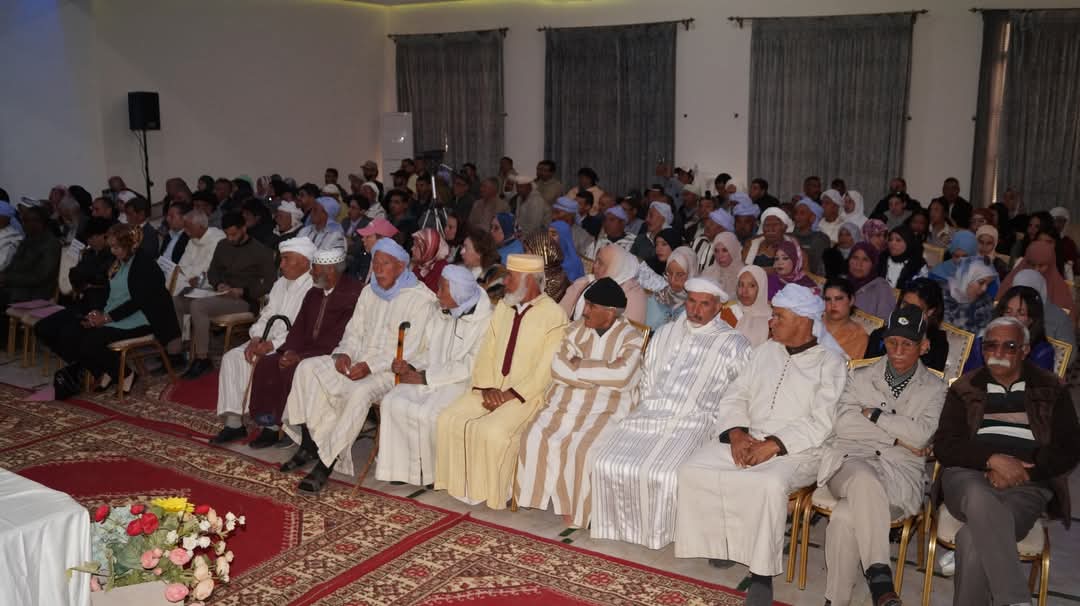 عمر حجيرة يترأس أشغال المجلس الإقليمي لحزب الاستقلال بإقليم فجيج 3 FB IMG 1745083838615