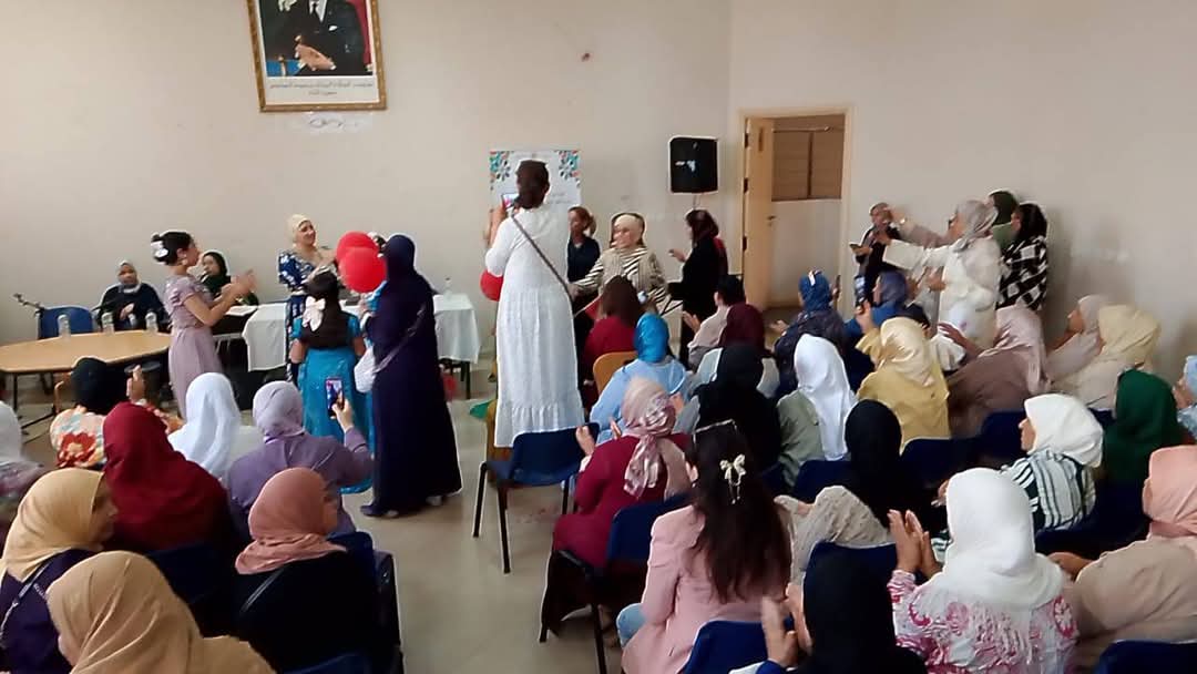 وجدة...جمعية الانطلاقة النسائية تحتفل بالذكرى 68 لتأسيس التعاون الوطني بمركب الحسني كولوش 2 1000117862