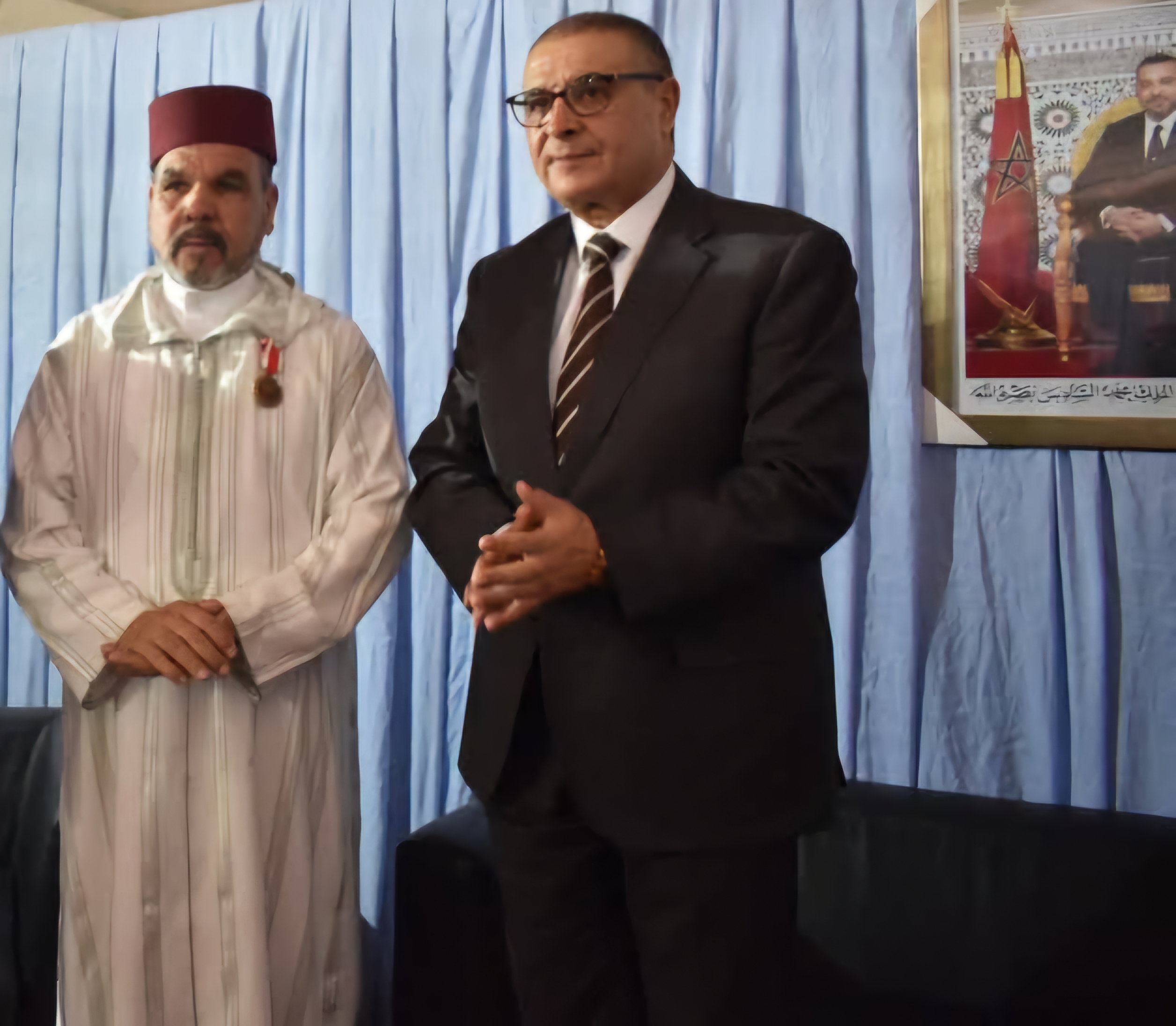 توشيح السيد عبد الله حكيمي بوسام ملكي.. تكريم مستحق لمسار حافل بالعطاء في خدمة الصناعة التقليدية 6 1000120730