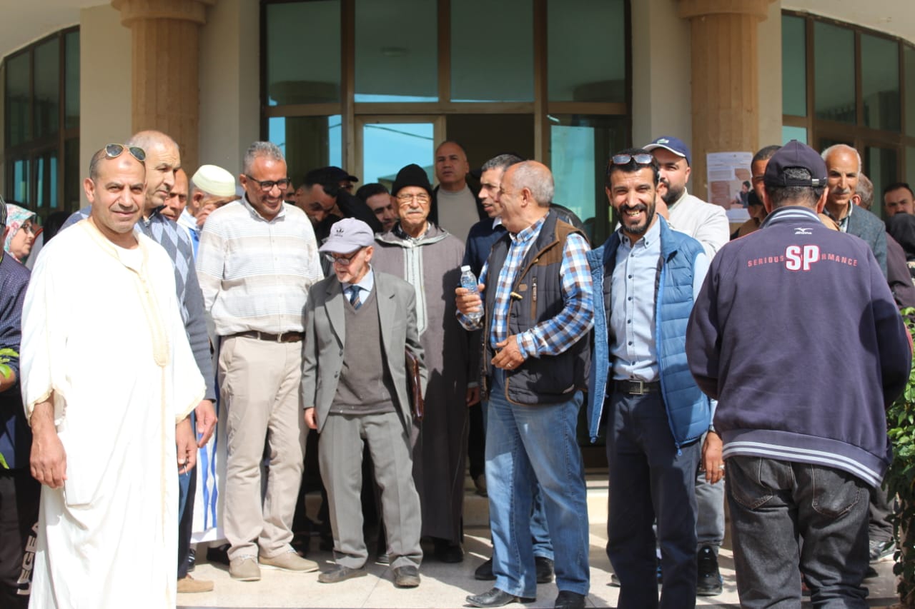 انتخاب السيد ميمون بشاري رئيسًا لجمعية "تجار بلا حدود" بالسوق النموذجي قرب المحطة الطرقية بوجدة 9 1000122028