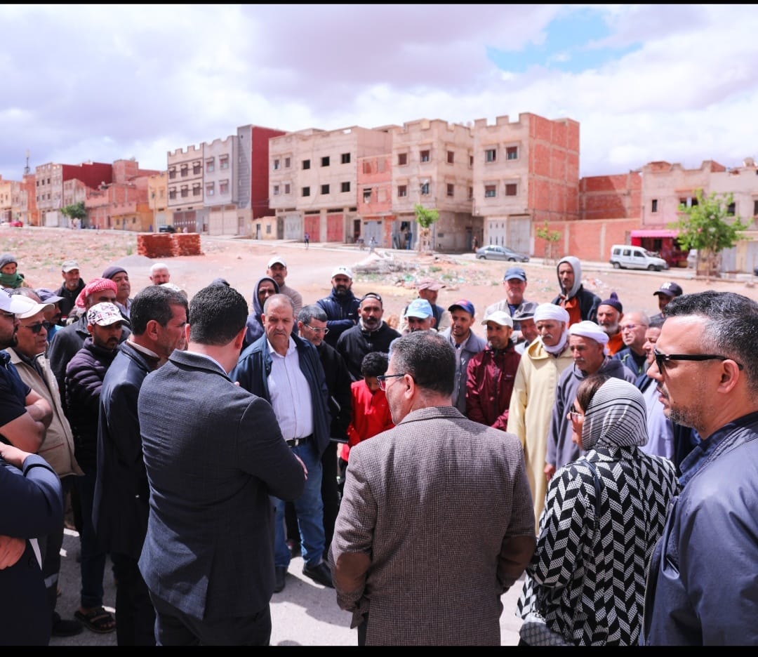 قيادات "الأصالة والمعاصرة" بجهة الشرق تنخرط في زيارات ميدانية لتقوية التواصل وتجديد العهد مع المواطنين 5 1000131602