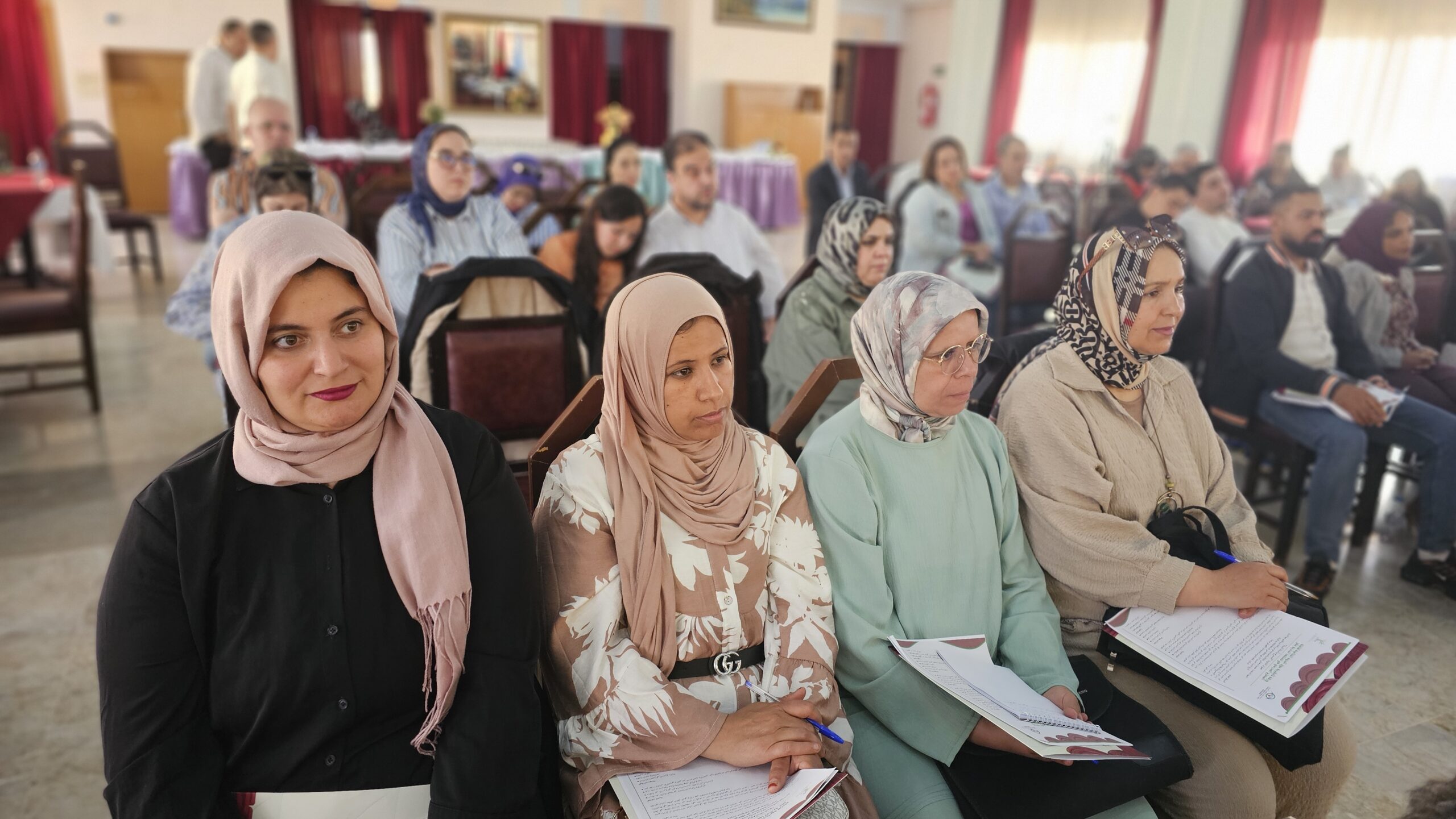 كلمة وكالة تنمية أقاليم جهة الشرق خلال ندوة 'المسرح وأسئلة البيئة' المنظمة من طرف جمعية ثسغناس 3 1000134543 scaled