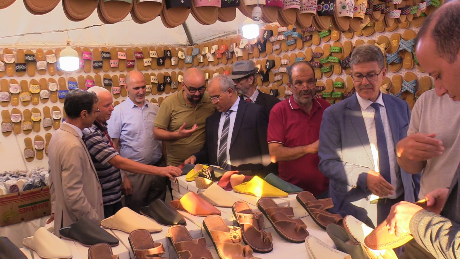 انطلاقة المعرض الجهوي للصناعة التقليدية بأحفير للتعريف بتراث الجهة الشرقية 3 1000008430