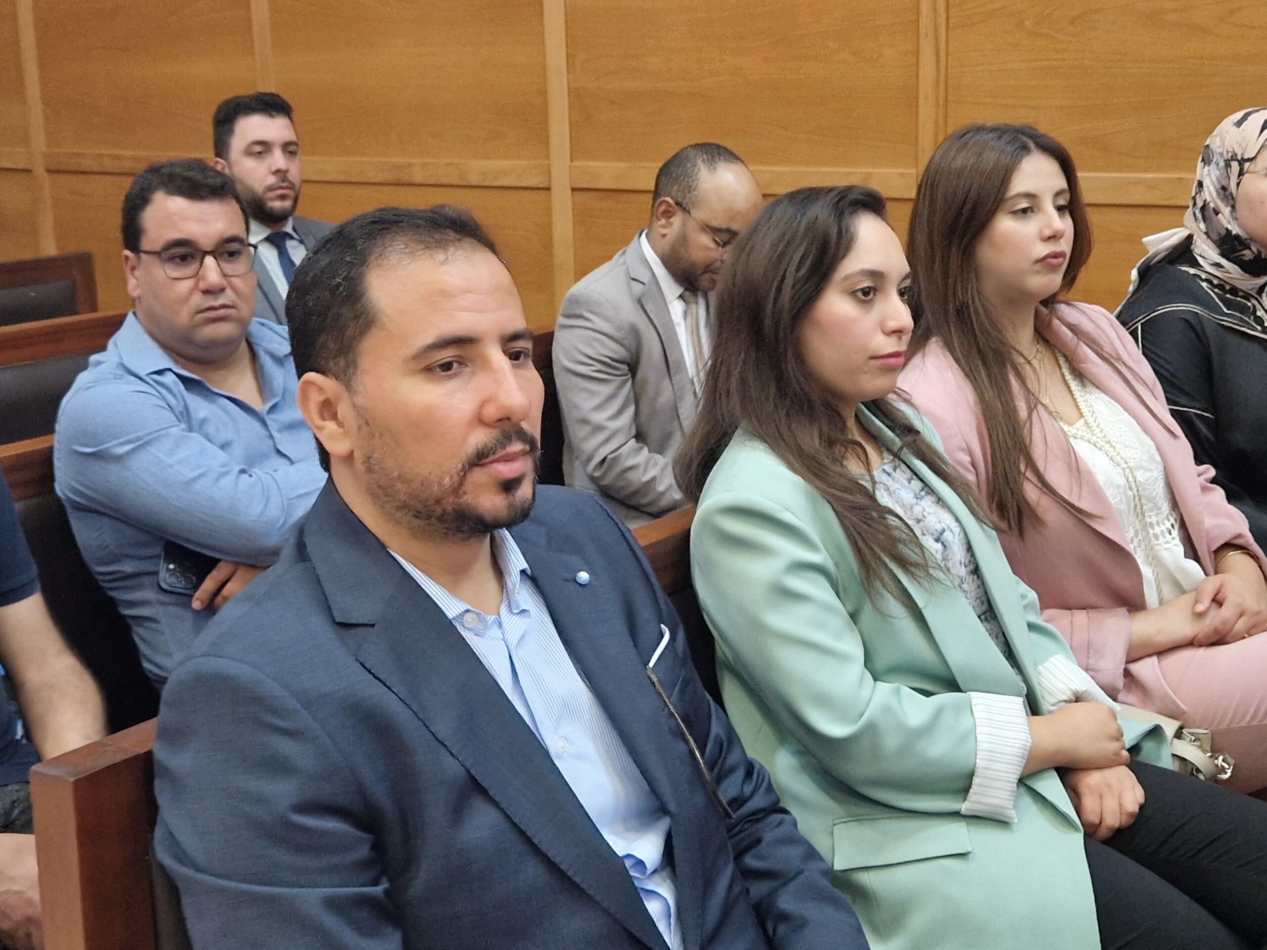 وجدة: انتخاب نصر الدين إيناو رئيسًا للمكتب الجهوي لنادي قضاة المغرب 9 1000015191 scaled