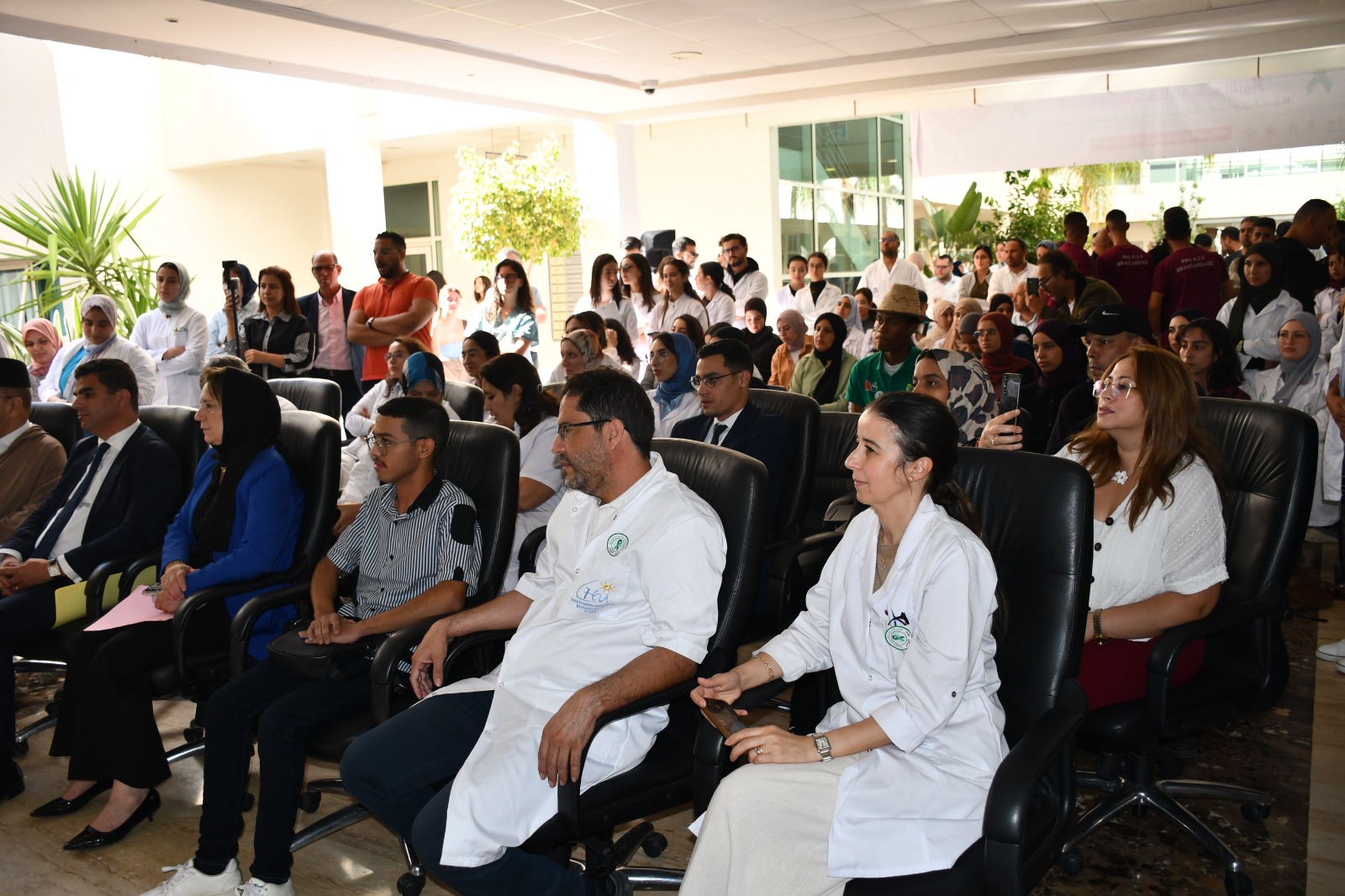 في مبادرة إنسانية رائدة.. المستشفى الجامعي بوجدة يختتم أيام التوعية بالتبرع بالأعضاء بمناقشات تجمع الطب والدين والقانون 4 1000018769