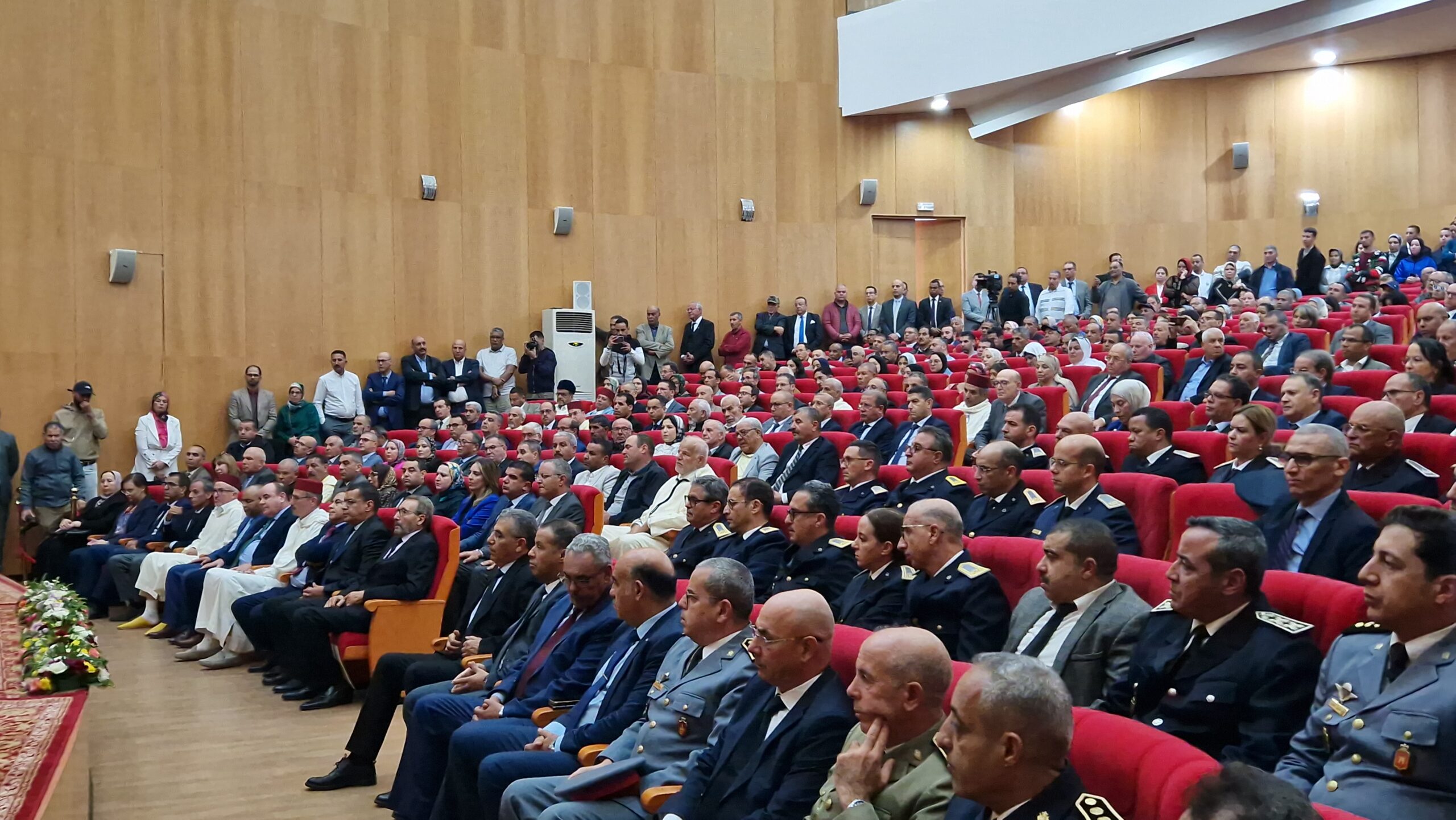 وجدة تستقبل واليها الجديد امحمد العطفاوي في حفل رسمي ترأسه وزير الداخلية 3 1000021741 scaled