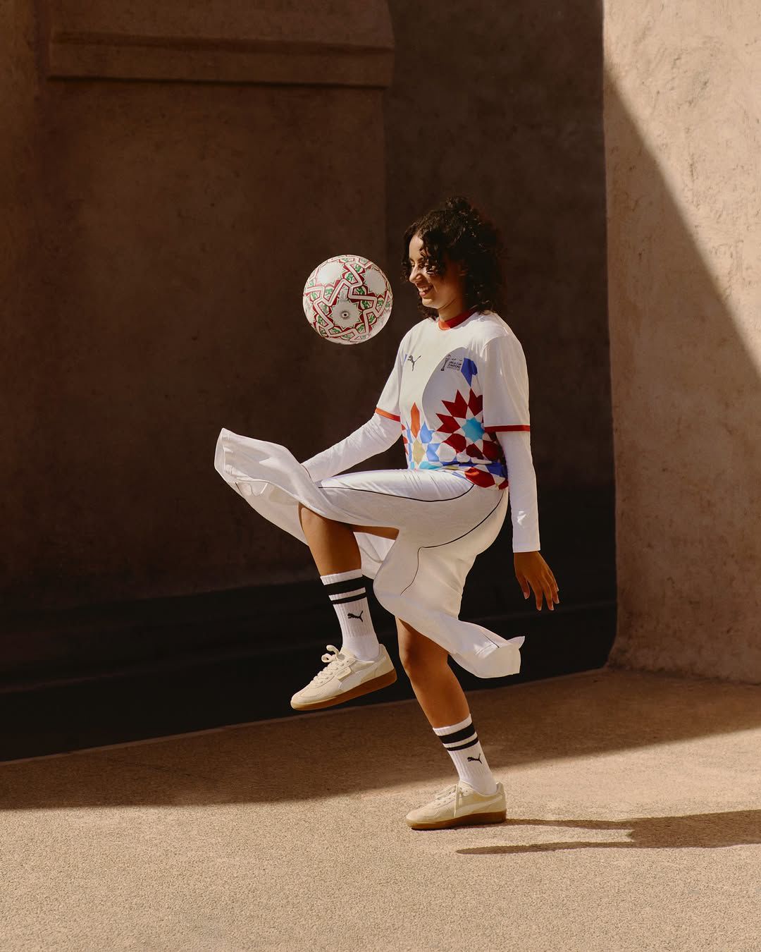 PUMA تكشف عن الكرة الرسمية “ITRI” لكأس أمم إفريقيا المغرب 2025: تصميم مستوحى من الزليج المغربي 4 1000022524