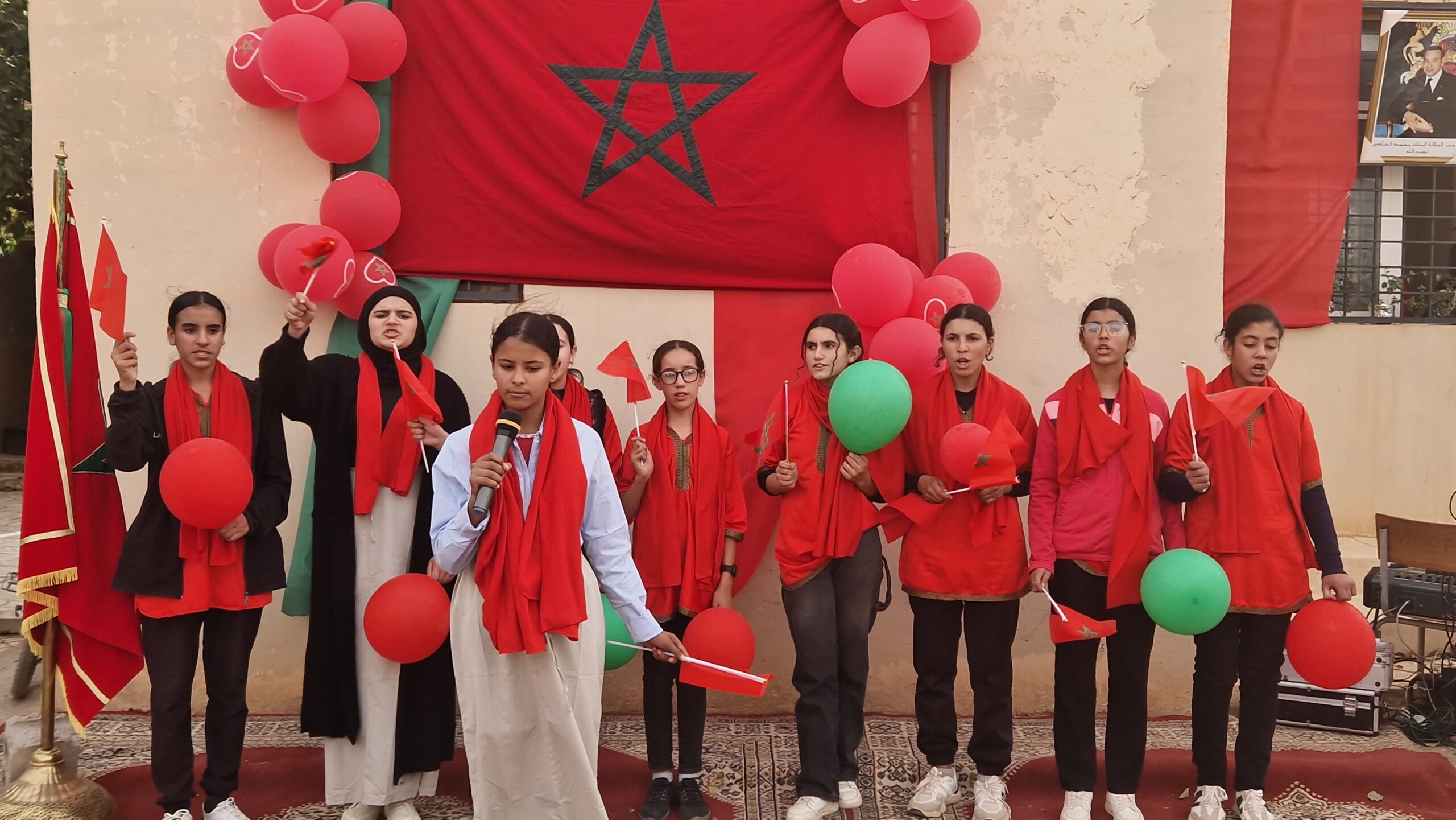 جمعية الوفاء للتنمية الاجتماعية تحتفل بالذكرى الخمسين للمسيرة الخضراء المظفرة بالنقطة الحدودية لجماعة أهل أنكاد 8 1000023076 scaled