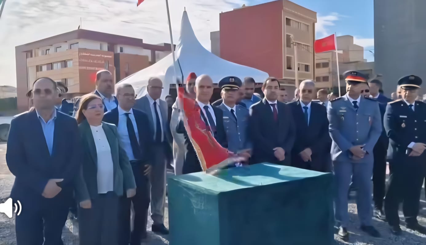 عبد السلام الحتاش يعطي انطلاقة مشروع إعادة تأهيل شبكة الصرف الصحي بجرسيف احتفاءً بالذكرى الـ50 للمسيرة الخضراء 2 1000190208