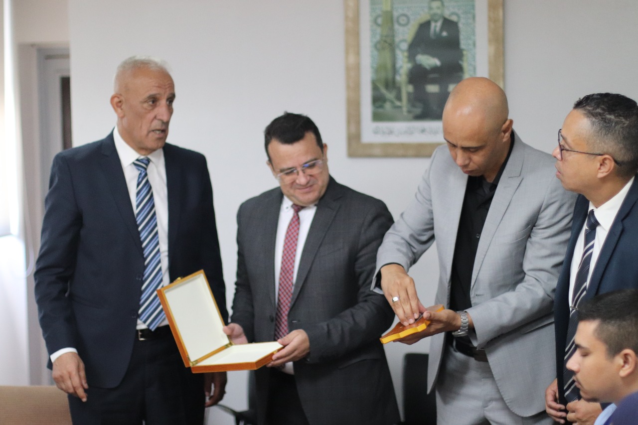 طلبة ماستر مهن العمل الاجتماعي بجامعة وجدة في لقاءات تواصلية مع مؤسسات حكومية لتعزيز التكوين المهني 4 1000197191