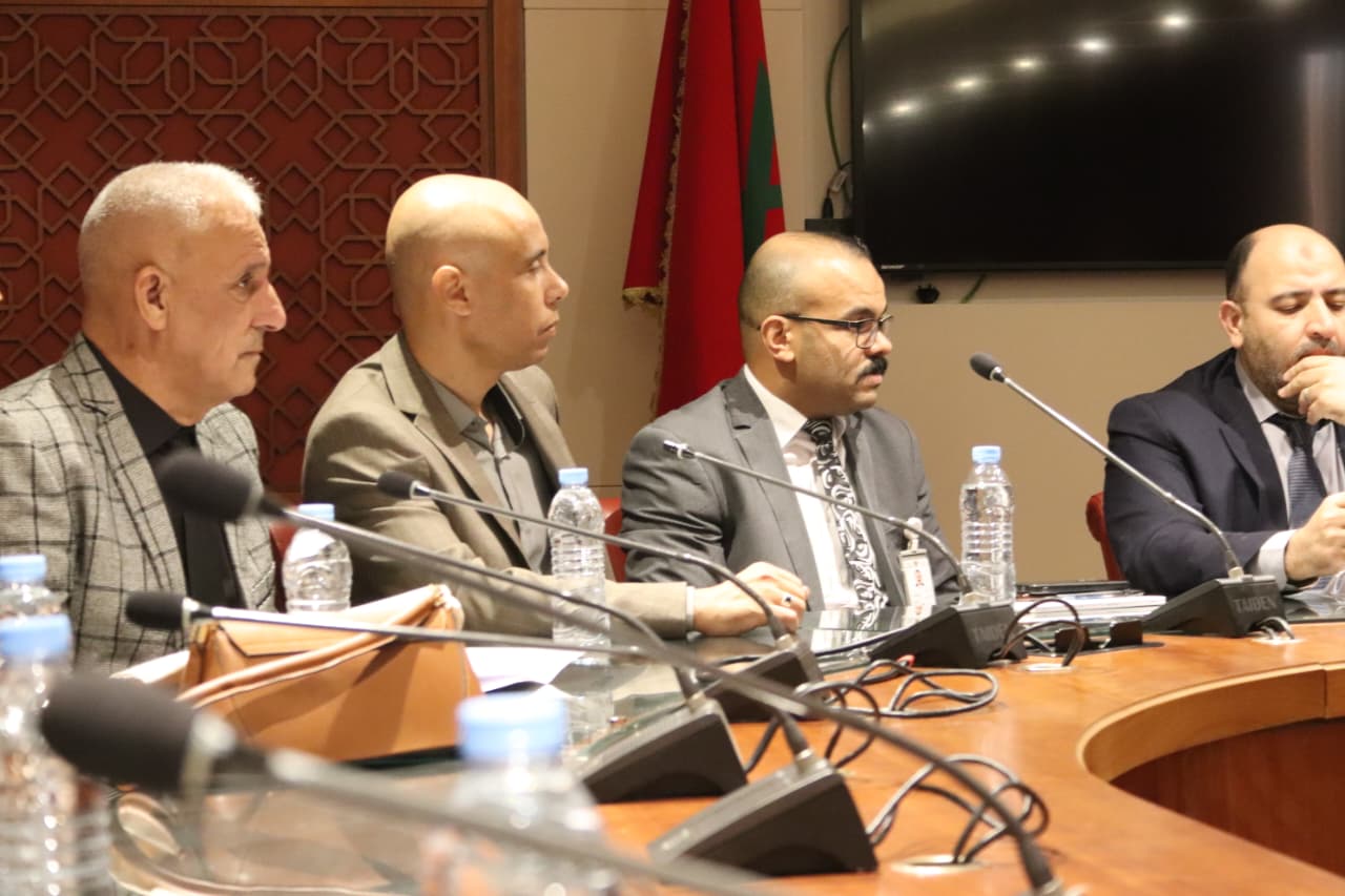 طلبة ماستر مهن العمل الاجتماعي بجامعة وجدة في لقاءات تواصلية مع مؤسسات حكومية لتعزيز التكوين المهني 3 1000197196