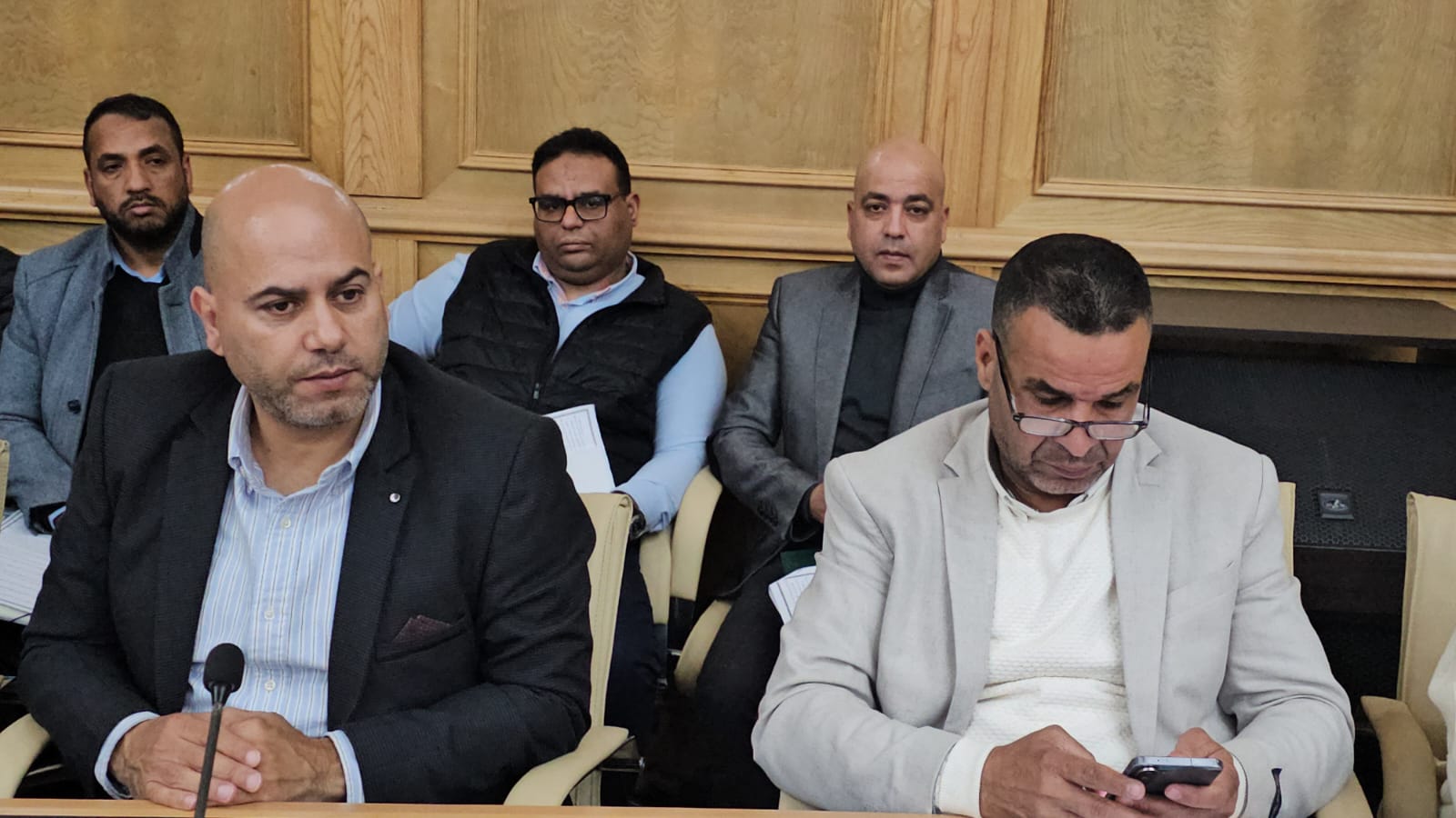 بوعرورو يقود دورة مارس لمجلس جهة الشرق نحو إجماع تنموي شامل 12 1000239972