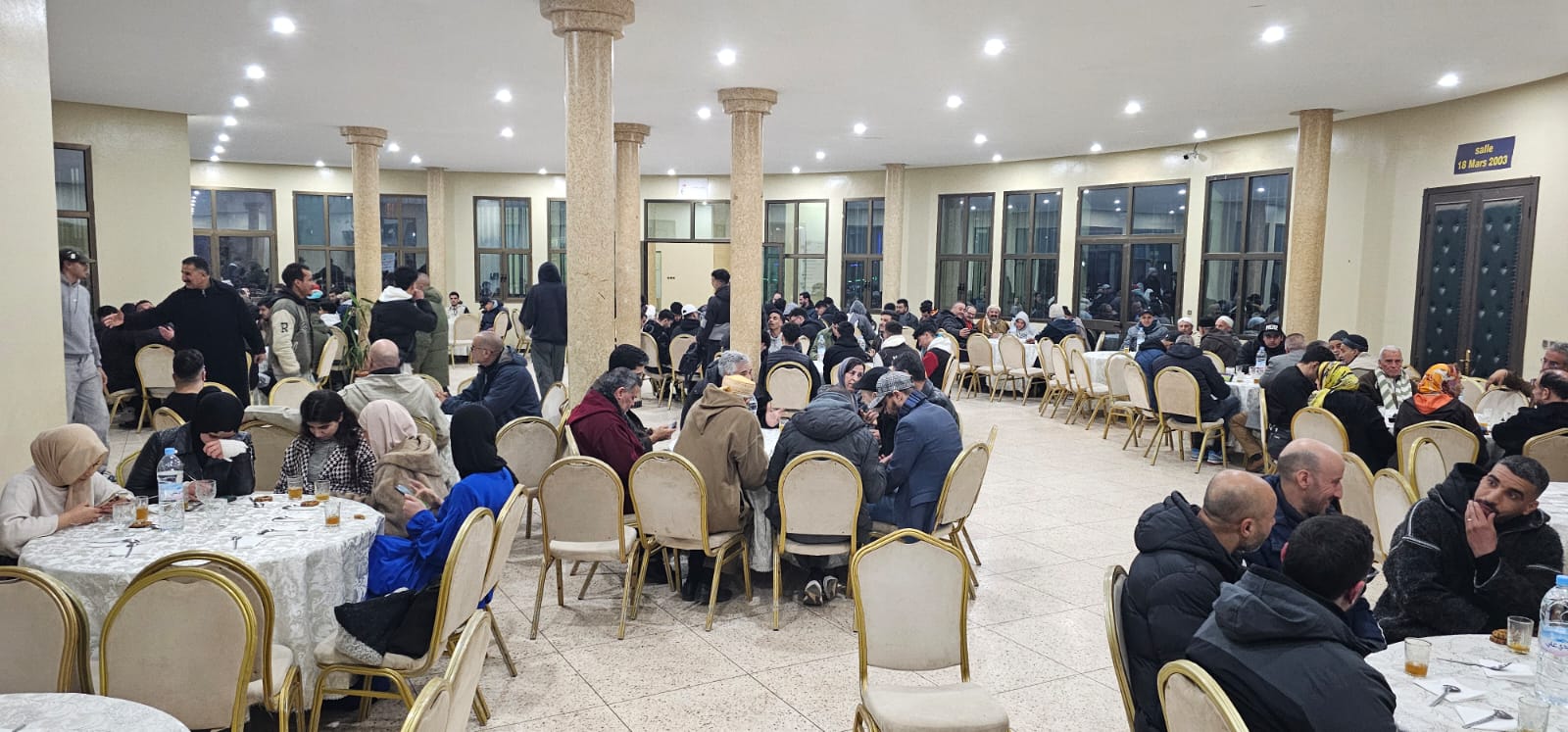 أجواء روحانية وتضامنية بوجدة.. إحياء ليلة النصف من رمضان لفائدة طلبة جامعة محمد الأول 2 1000240954