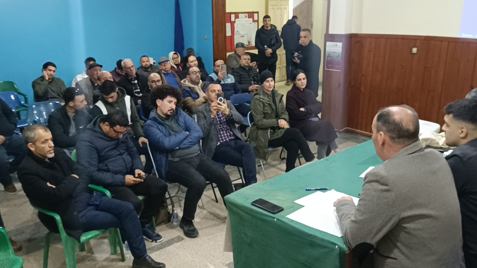 الشبيبة الاشتراكية بالناظور تفتح نقاشًا فكريًا حول تحديات التنمية الاجتماعية والمجالية 5 1000241167