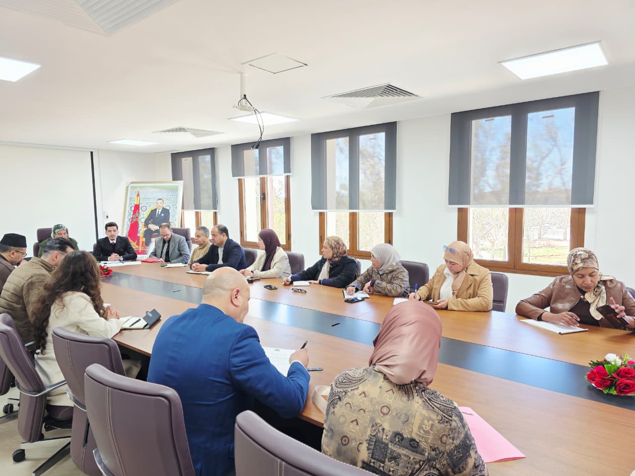 جرادة: تعزيز آليات التكفل بالنساء والأطفال ضحايا العنف في اجتماع تنسيقي موسع 5 1000259531