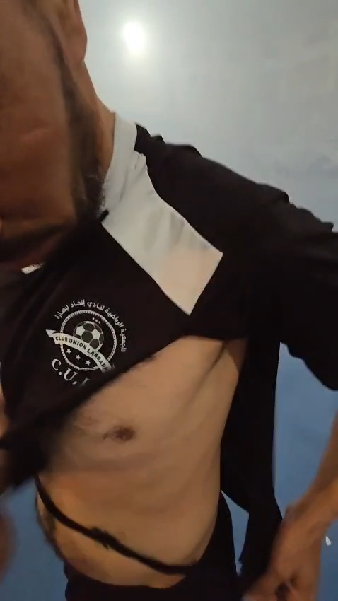 شغب جماهيري وخروقات تحكيمية تثير الجدل في مباراة السد بين اتحاد لبصارة والهلال الناظوري 7 1000263502