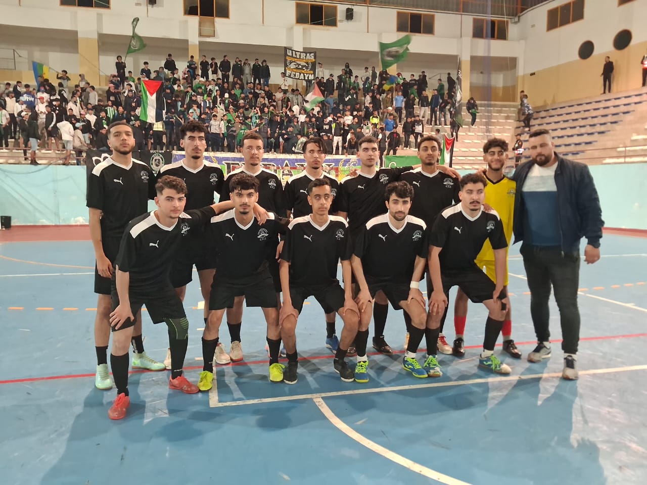 شغب جماهيري وخروقات تحكيمية تثير الجدل في مباراة السد بين اتحاد لبصارة والهلال الناظوري 2 1000263514