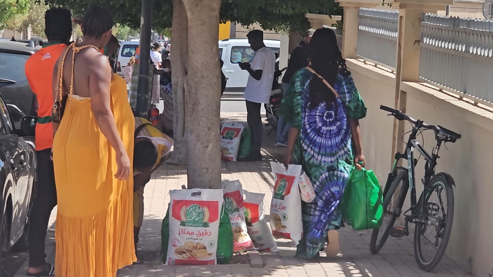 جمعية الانطلاقة النسائية توزع مساعدات غذائية وصحية على أزيد من 365 مهاجراً بوجدة 11 1000309539