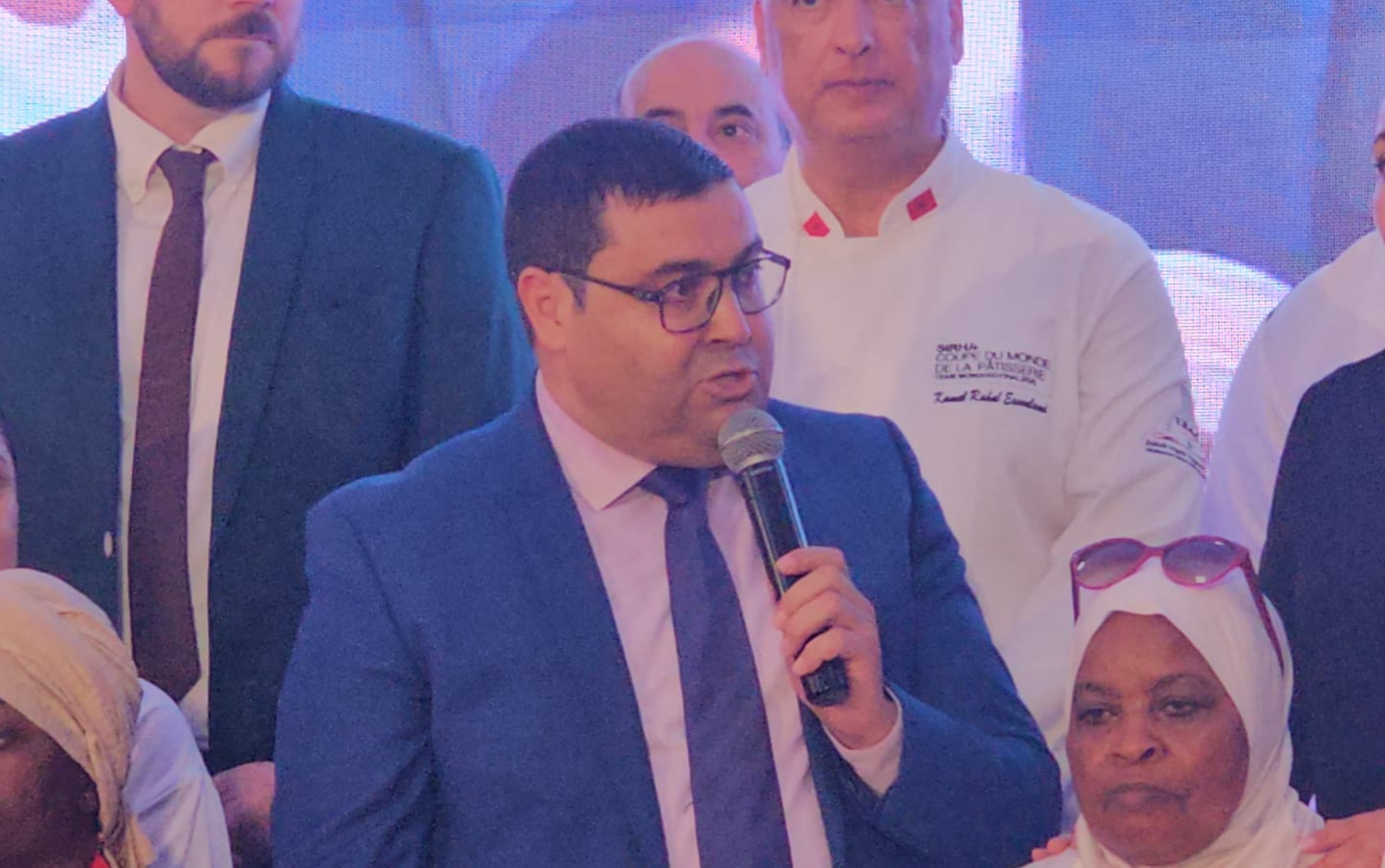 عقود عمل وجوائز مالية تتوج إبداعات نزلاء المؤسسات السجنية في نهائيات فنون الطبخ بوجدة 4 1000325399 1