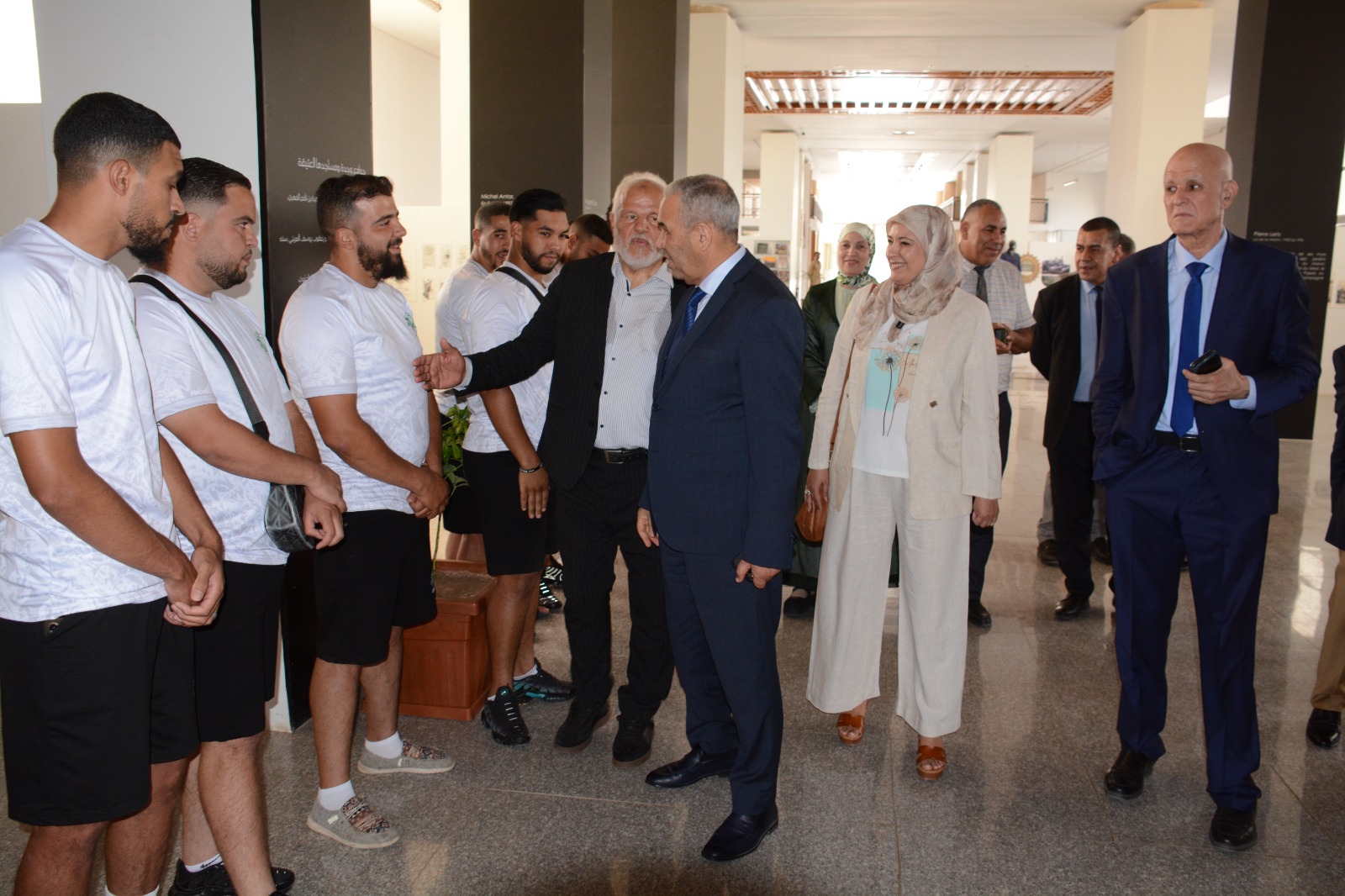 والي جهة الشرق يكرّم مولودية وجدة للريكبي بعد التتويج بالثلاثية الوطنية 6 1000332569