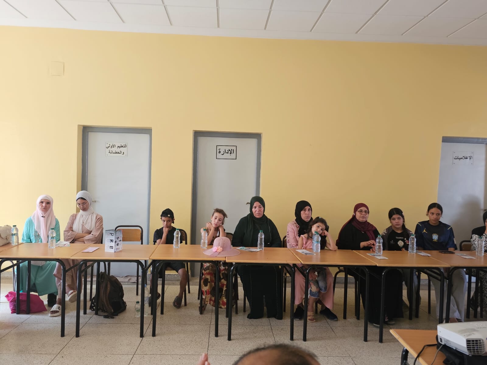 جمعية حماية المستهلك بالجهة الشرقية والتعاون الوطني بجرادة ينظمان بقنفودة دورة تكوينية حول التسمم الغذائي وسبل الوقاية منه 5 1000334263