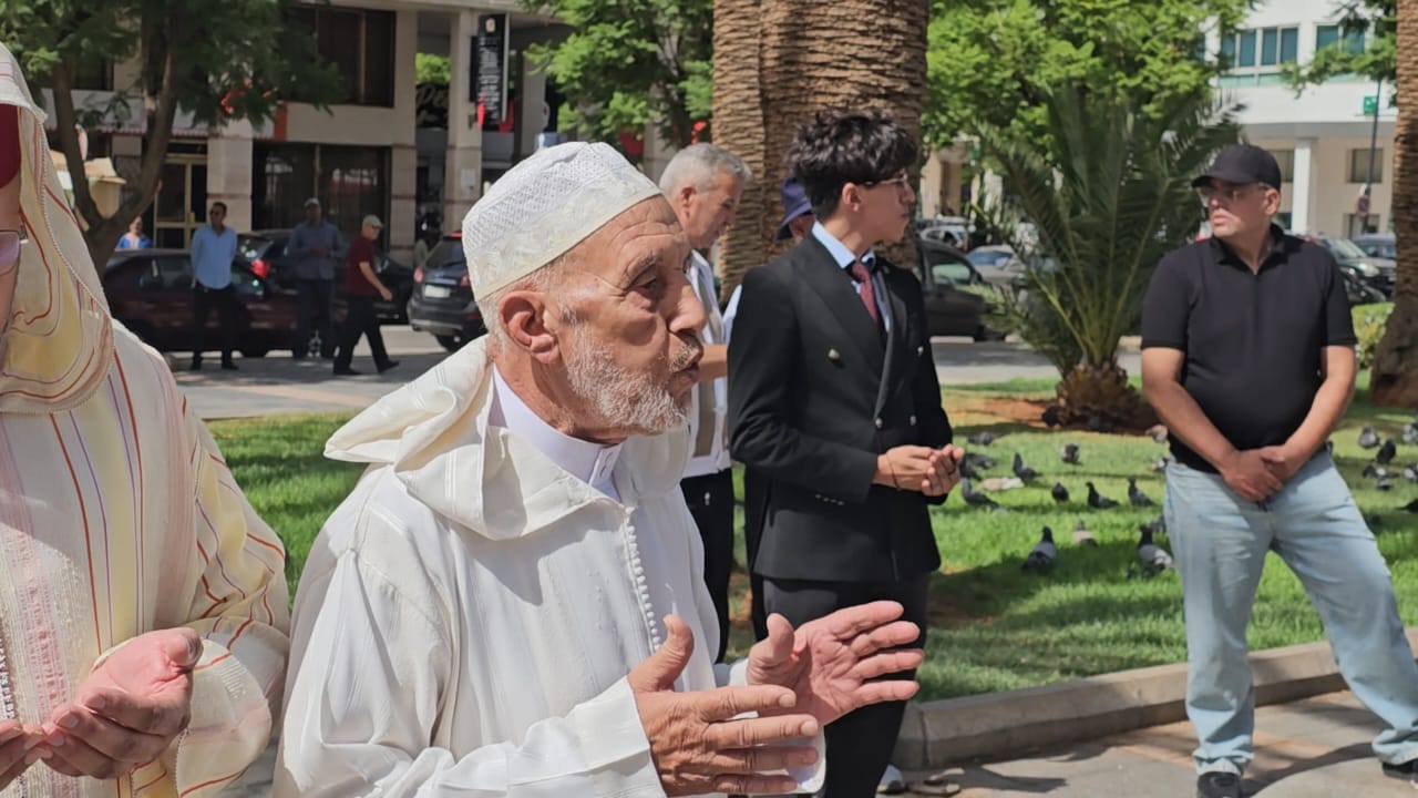 امحمد العطفاوي يترأس بوجدة مراسيم تخليد الذكرى الـ73 لانتفاضة 16 غشت 5 IMG 20260817 WA0021