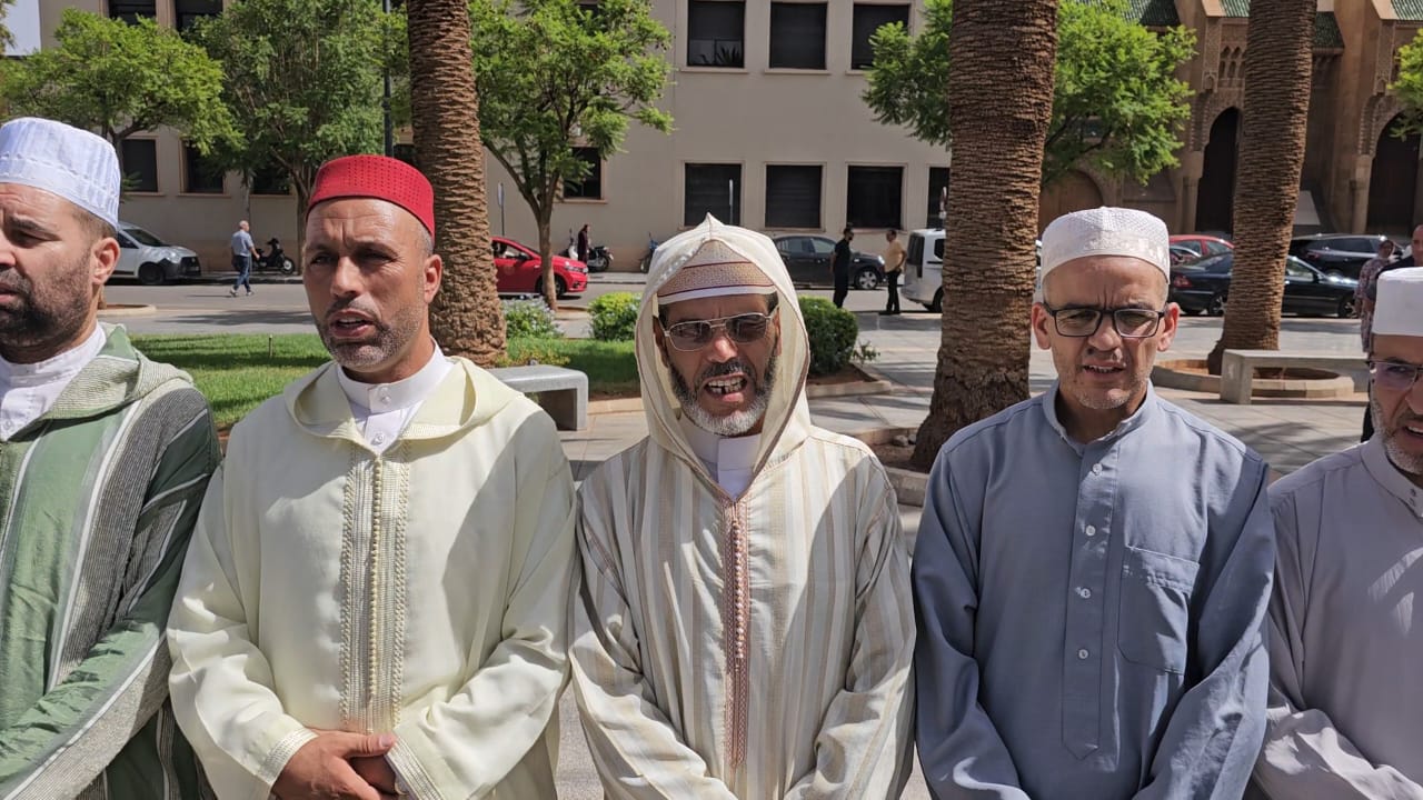 امحمد العطفاوي يترأس بوجدة مراسيم تخليد الذكرى الـ73 لانتفاضة 16 غشت 6 IMG 20260817 WA0022