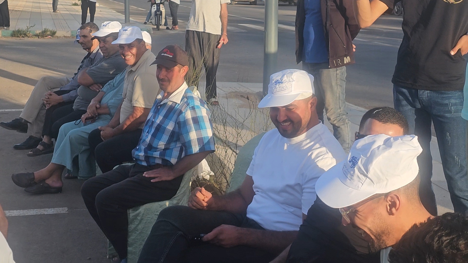 البصارة ترسل رسائل قوية في محطة انتخابية.. عبد القادر حناش يستحضر حصيلة الجماعة ويدعو للتصويت لعبد القادر حظوريالبصارة 19 1000993078